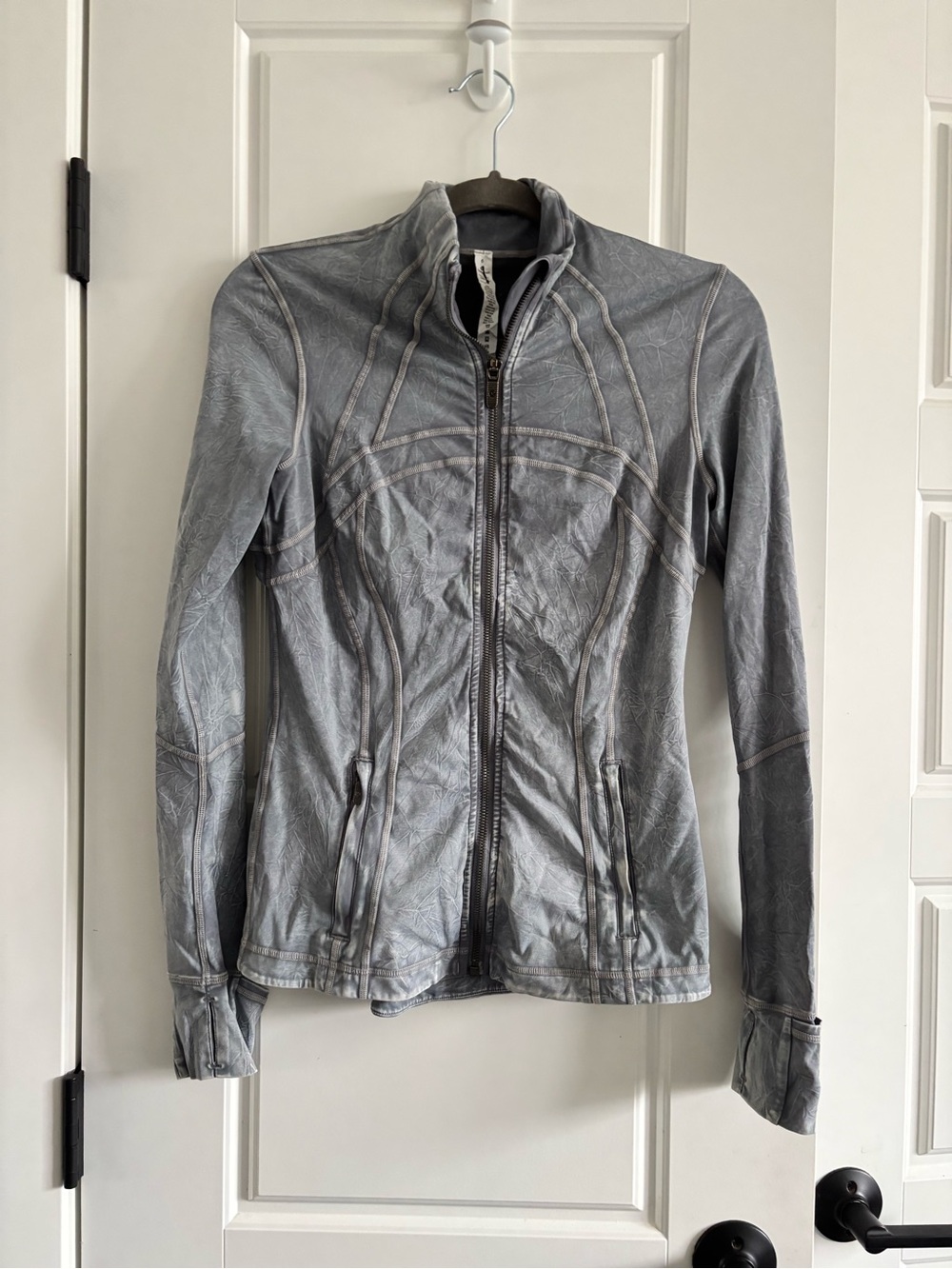 Lululemon Define Jacket *Limited Edition* Size 6 Ice Dye Slate Blue Nulux Zip Up - Picture 2 of 5
